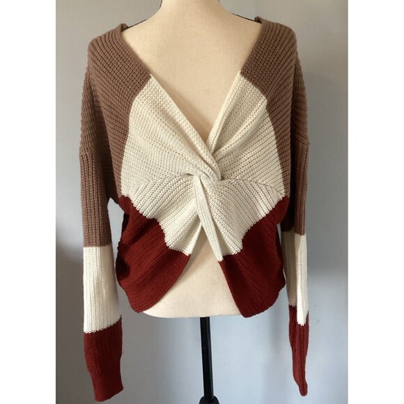 No Boundaries Women’s Color Block Sweater With Criss Cross Knotted Back Size XL - Picture 4 of 7